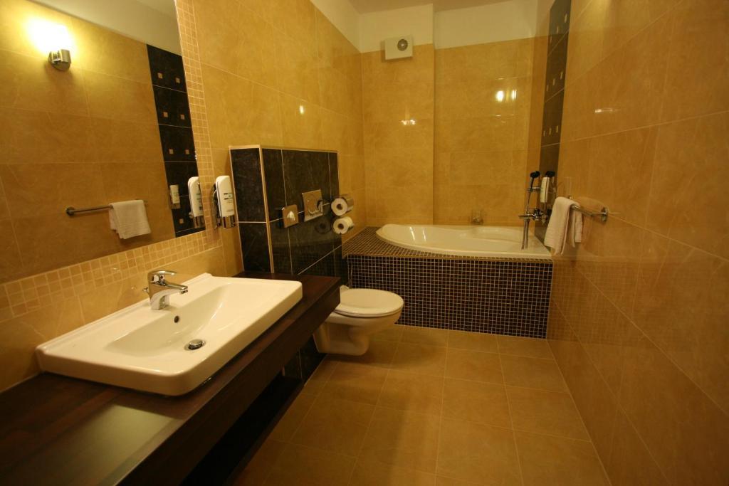 ניטרה Hotel River חדר תמונה