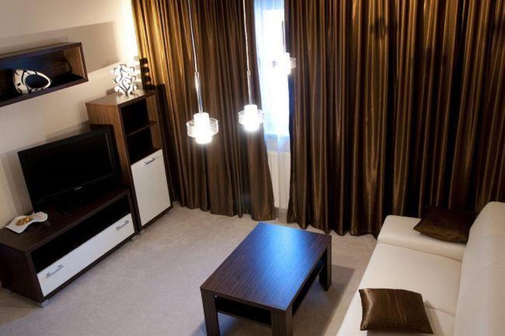 ניטרה Hotel River חדר תמונה