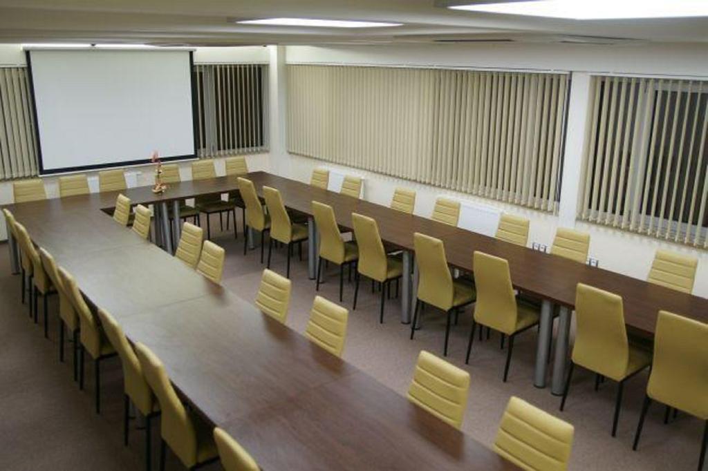 ניטרה Hotel River מראה חיצוני תמונה